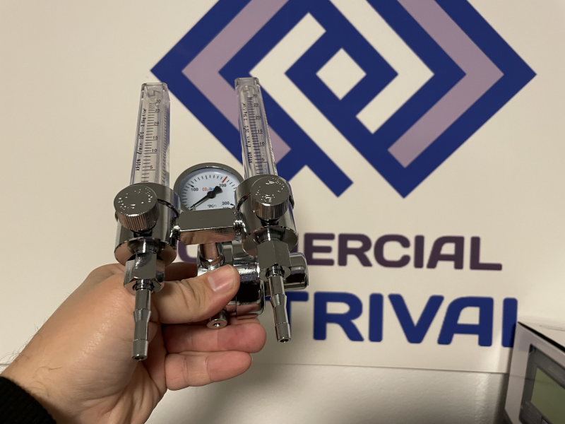 REGULADOR DE PRESIÓN CON FLOTOMETRO Ar/Co2 CON 2 SALIDAS