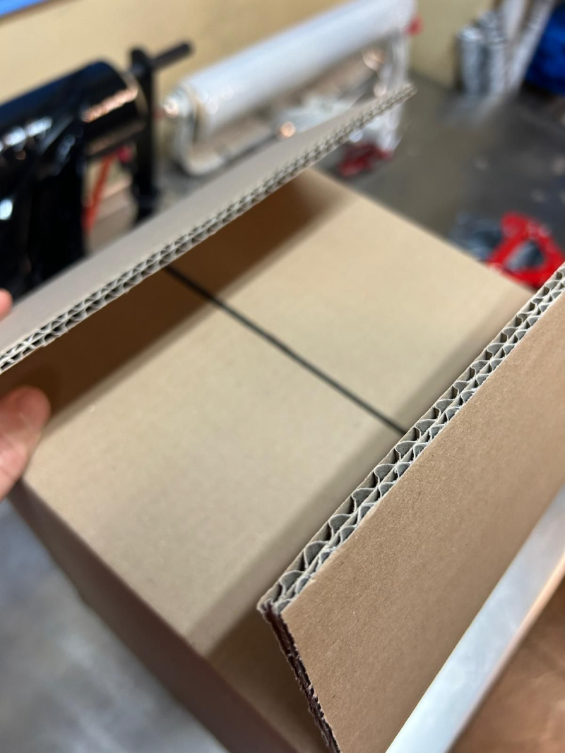 CAJA DE CARTON 250 X 250 X 250mm (560 g/m2)