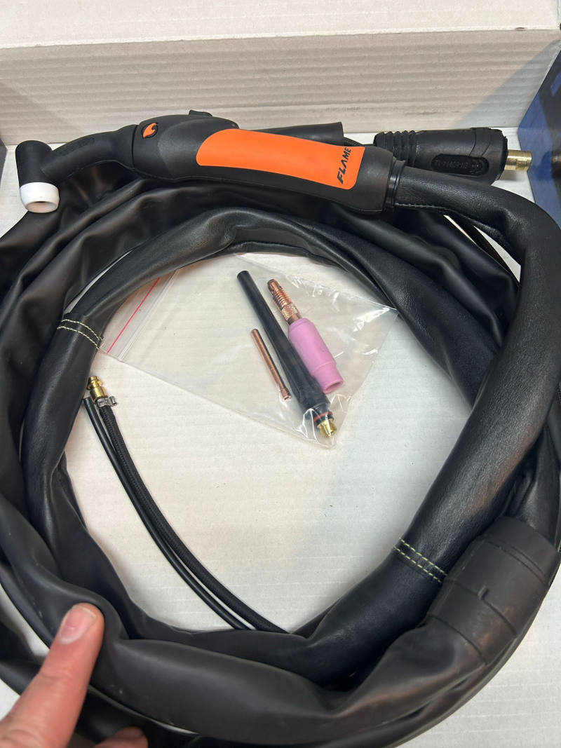 ANTORCHA TIG 4m CUELLO SR 26 CON MICRO CON MANGUERA SUPER FLEXIBLE DE SILICONA