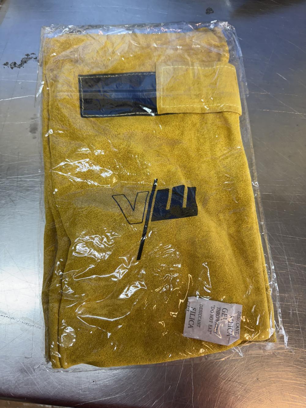 MANGUITOS DE SOLDADOR EN SERRAJE