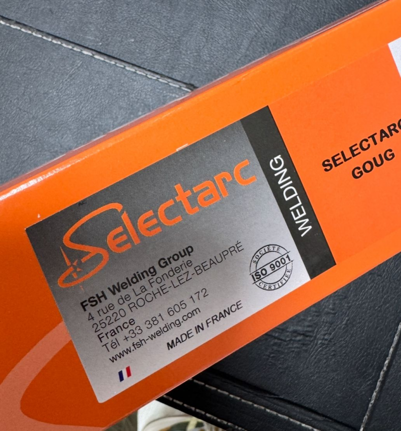 ELECTRODO CORTE UTP-82 AS 4.0 X 300 (70 UNIDADES)