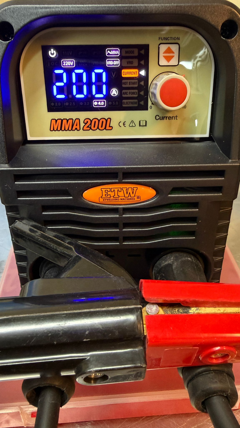 SOLDADOR MMA 200L ETW