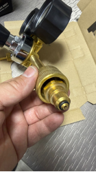 REGULADOR ARGON/CO2 HARRIS 901DC30 (rosca NEVOC 300 BAR)